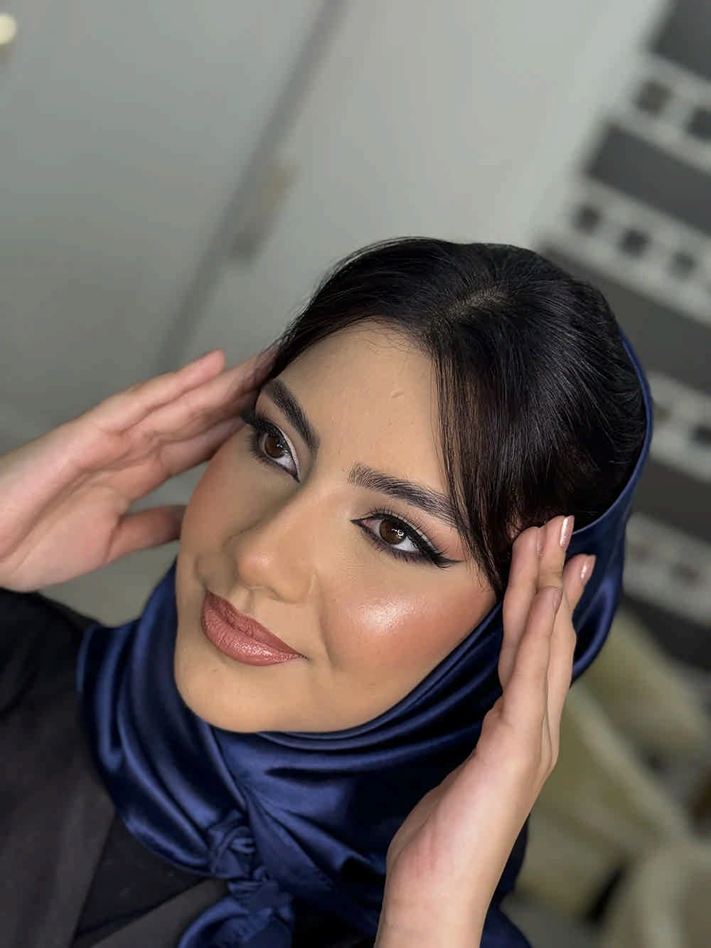 1 (9) copy میکاپ هلویی و جذاب - تصویر 1