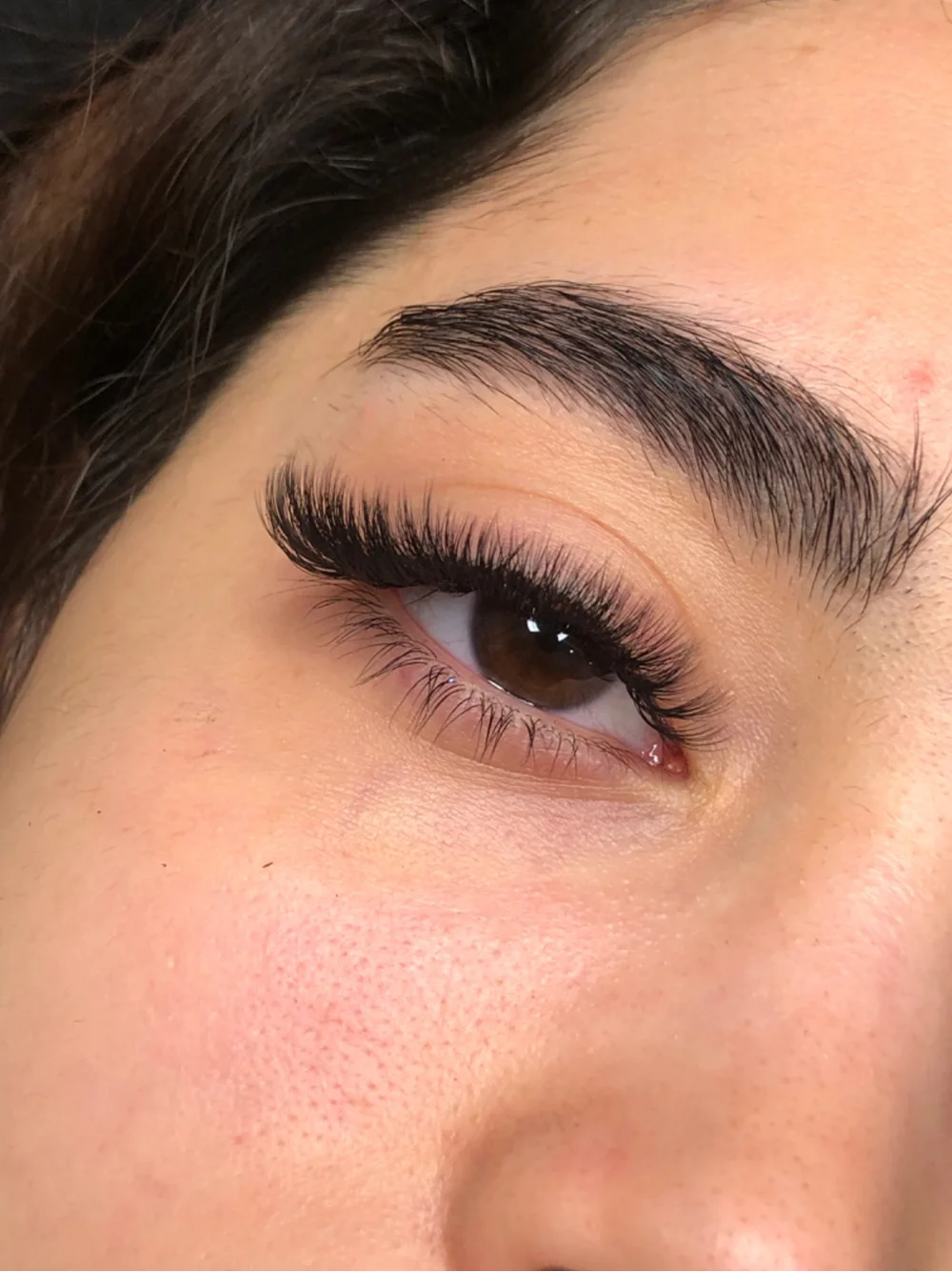 ex 3 اکستنشن مژه درسالن زیبایی ماه ثنا در صومعه سرا